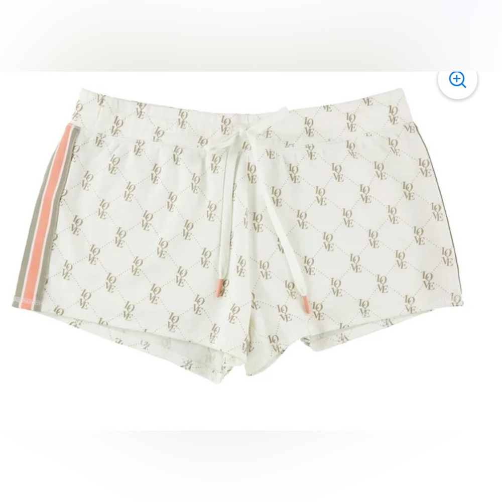 💛 Pj Salvage “Love” Shorts 💛